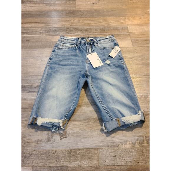 Vervet xs women's distressed cuffed bermuda shorts - Picture 1 of 9